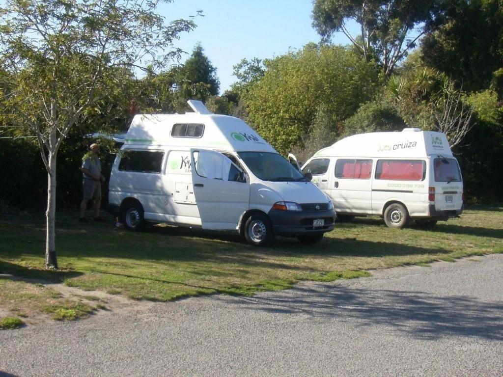 219 On Johns Motel & Holiday Park Christchurch Exterior photo